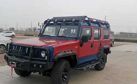 勇士消防指揮車(chē)